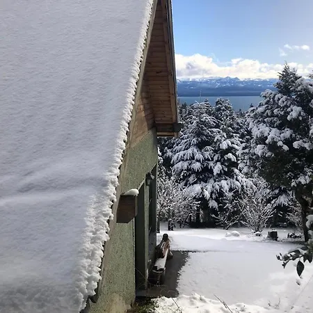 Michay Cabana En Entorno Tranquilo Y Vista Al Lago San Carlos de Bariloche Exterior photo